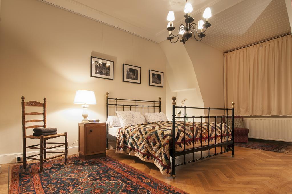 De Schiedamse Suites Kamer foto