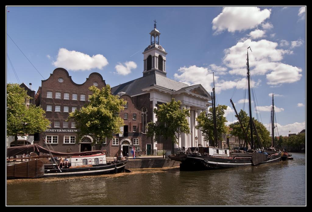 De Schiedamse Suites Kamer foto